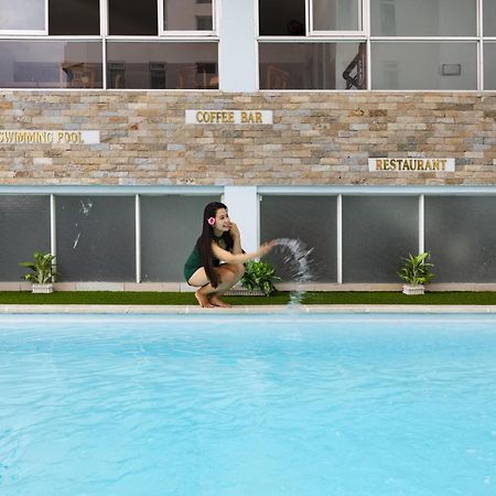 Wintersea Hotel Нячанг Екстер'єр фото