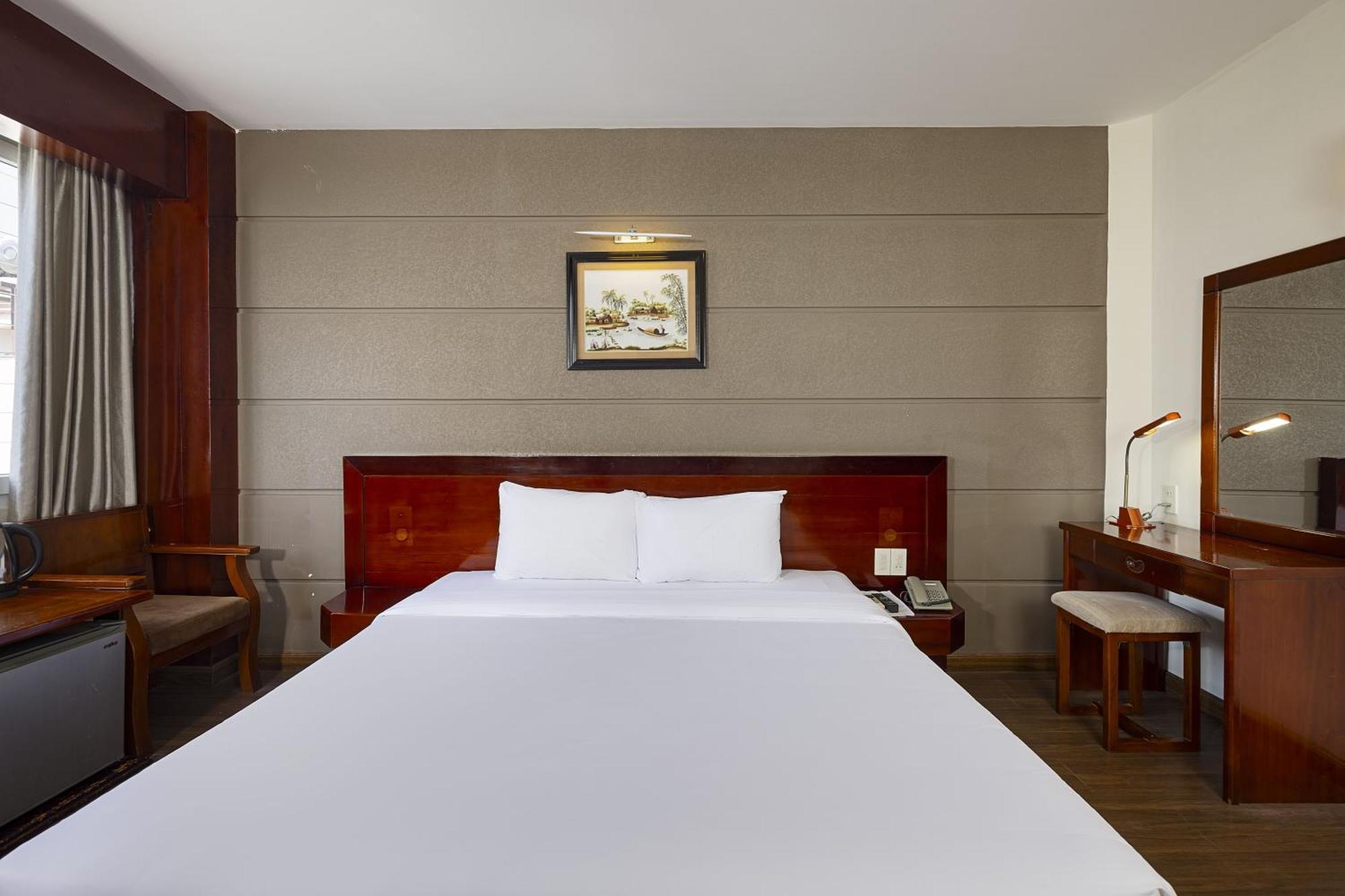 Wintersea Hotel Нячанг Екстер'єр фото
