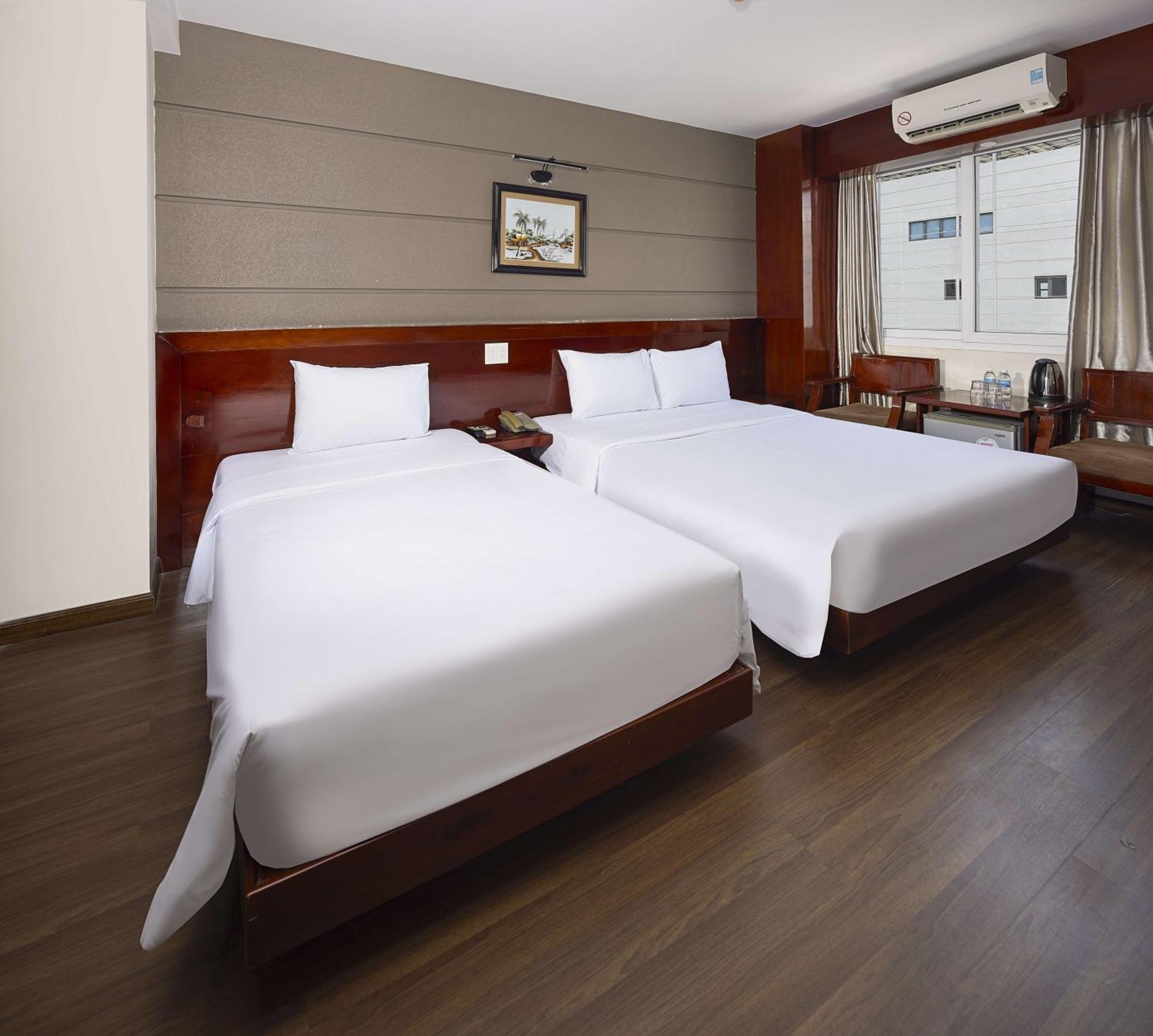 Wintersea Hotel Нячанг Екстер'єр фото