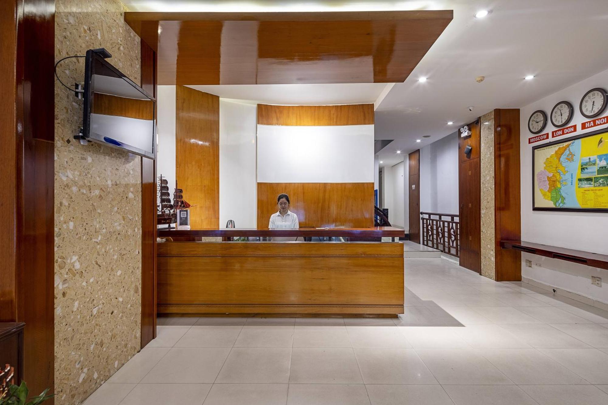 Wintersea Hotel Нячанг Екстер'єр фото
